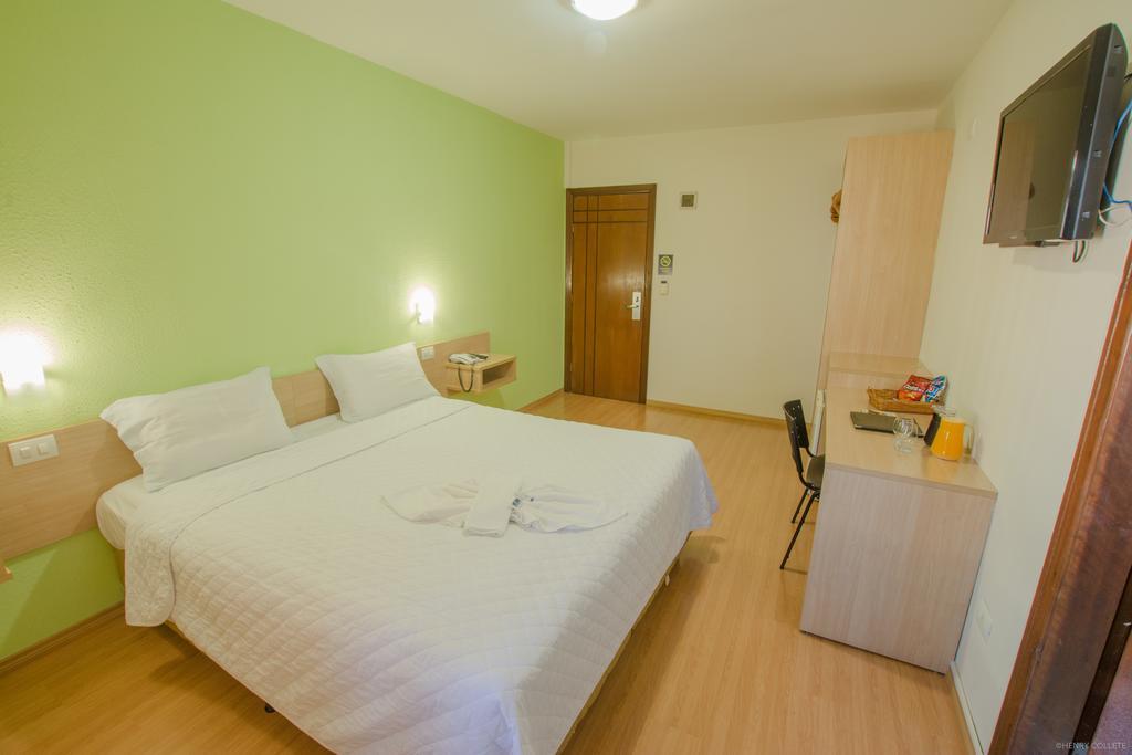 Hotel Dom Thomaz Jaguariaíva Kültér fotó