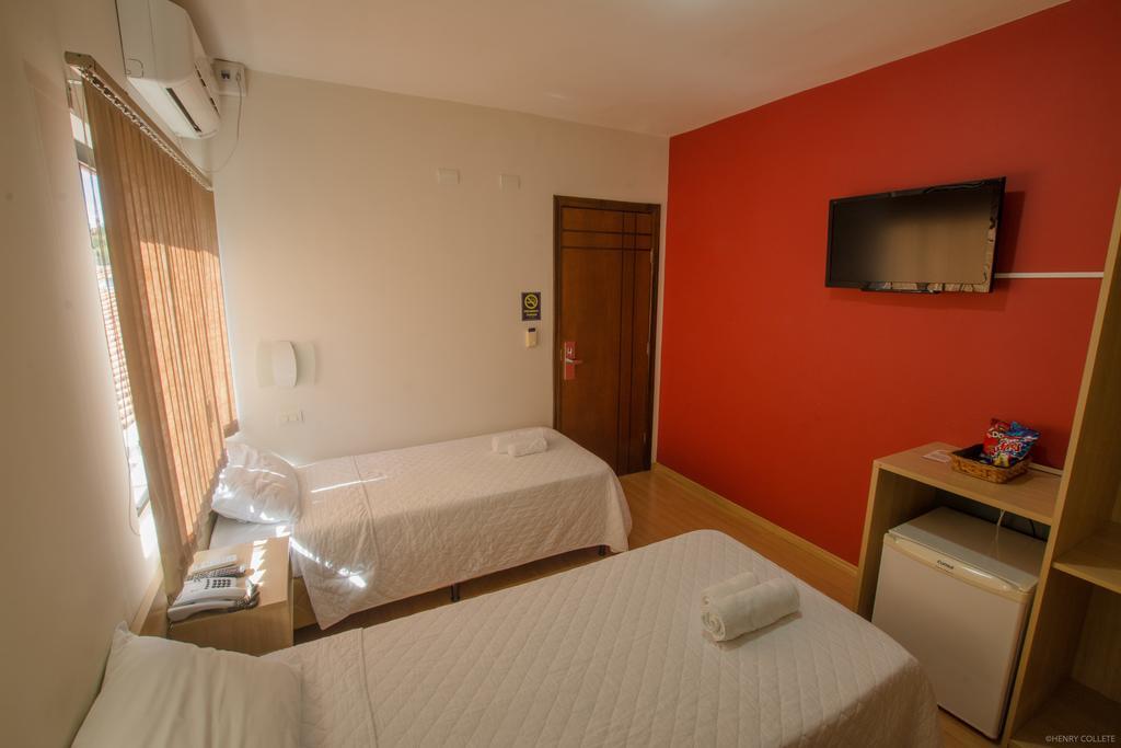 Hotel Dom Thomaz Jaguariaíva Kültér fotó